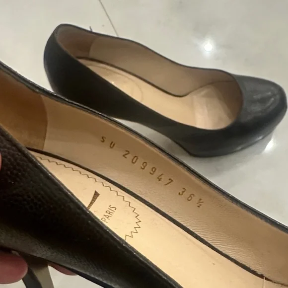 YSL - Picture 2 of 4